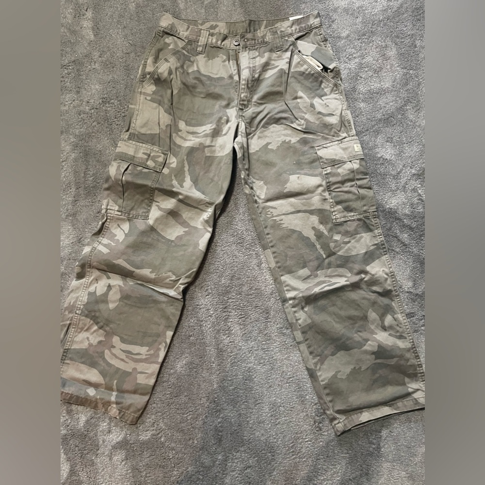 Camo pants